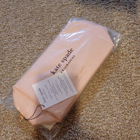 Kate Spade cosmetic bag - Picture 4 of 5